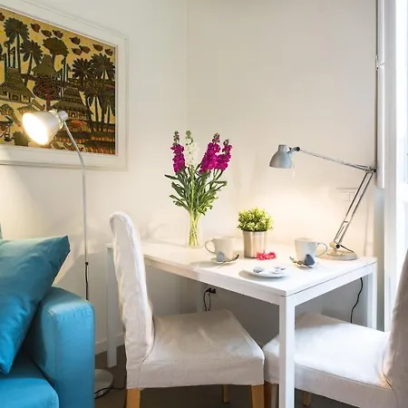 Bright With Terrace * روما